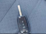 Kia Sorento 2.4L Lx 5XYPG4A30GG038827 photo