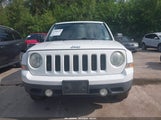 Jeep Patriot Latitude 1C4NJRFB5CD568824 снимка