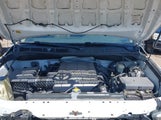 Toyota Tundra Limited 5.7L V8 5TFEV58168X064757 fotografie