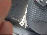 Volkswagen Tiguan S WVGAV7AX3BW552940 снимка
