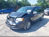 Chrysler Town & Country Touring-L 2C4RC1CG4ER132804 fotografie