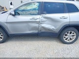 Jeep Cherokee Latitude 1C4PJMCB4FW686288 снимка