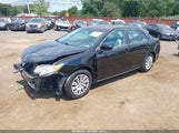 Toyota Camry Le 4T4BF1FK2CR212659 снимка
