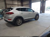 Hyundai Tucson Se KM8J3CA4XHU320702 снимка