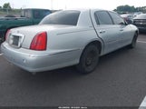 Lincoln Town Car Executive 1LNHM81W51Y729778 photo