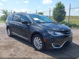 Chrysler Pacifica Touring-L 2C4RC1BG6HR590950 fotografie