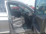 Volkswagen Tiguan 2.0T Sel R-Line 3VV4B7AX1NM101876 fotografie