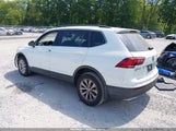 Volkswagen Tiguan 2.0T Se/2.0T Sel/2.0T Sel R-Line/2.0T Sel R-Line Black 3VV2B7AX8KM020277 fotografie