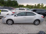 Toyota Corolla L 2T1BURHE9FC270442 снимка