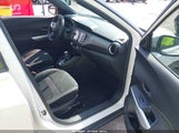 Nissan Kicks Sv 3N1CP5CU6JL542828 снимка