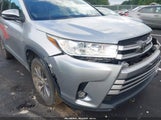 Toyota Highlander Xle 5TDKZRFHXJS548232 снимка