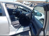 Toyota Prius Three JTDKARFU6G3016443 снимка
