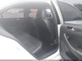 Volkswagen Jetta Gli 3VW5T7AJ3HM262680 снимка