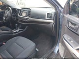 Toyota Highlander Le 5TDZZRFH3KS304227 снимка