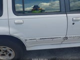 Ford Explorer Eddie Bauer/Limited/Xl/Xlt 1FMDU32X8VUB43775 снимка
