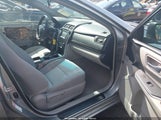Toyota Camry Le 4T4BF1FK8FR485979 снимка