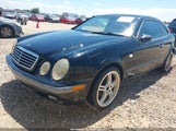 Mercedes-Benz Clk 320 WDBLJ65G2XF048494 fotografie