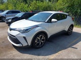 Toyota C-Hr Xle JTNKHMBX6L1071846 photo