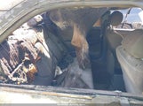 Toyota Camry Le 4T1BG22K9YU742590 снимка