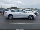Nissan Altima 2.5/2.5 S/2.5 Sl/2.5 Sv 1N4AL3AP7FN882469 снимка