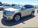 Toyota Highlander Limited/Ltd Platinum 5TDDKRFH5FS069138 photo