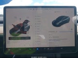 Tesla Model Y Long Range Dual Motor All-Wheel Drive 7SAYGDED9SA365105 снимка