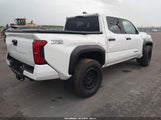 Toyota Tacoma Trd Off Road 4Wd 3TMLB5JN3RM087093 photo