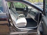 Toyota Camry Le 4T1BF1FK6DU209386 снимка