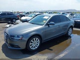 Audi A4 2.0T Premium WAUAFAFL3EA072738 снимка