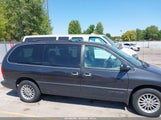 Chrysler Town & Country Limited 1C4GP64L8XB921205 снимка