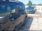 Jeep Renegade Upland Edition 4X4 ZACCJBAB7JPJ05598 fotografie