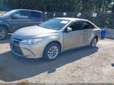 Toyota Camry Le 4T4BF1FK2FR470572 снимка