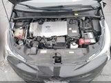 Toyota Prius Three JTDKARFU7J3554124 снимка