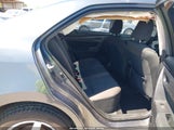 Toyota Corolla Le 5YFBURHE8HP585879 снимка