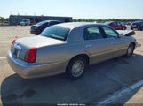 Lincoln Town Car Executive 1LNHM81W6YY906669 снимка