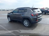 Jeep Compass Latitude Lux 4X4 3C4NJDFB8NT113806 снимка