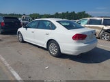 Volkswagen Passat 2.5L S 1VWAP7A30CC027457 снимка