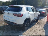 Jeep Compass Upland Edition 4X4 3C4NJDAB8KT679306 снимка
