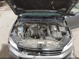 Volkswagen Jetta 2.0L S 3VW2K7AJ3FM317566 снимка