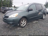Toyota Sienna Le 5TDZA23C75S385910 снимка