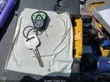 Toyota Camry Le 4T1BG22K4YU694903 снимка