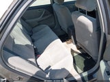 Toyota Camry Le 4T1BG22K4YU694903 снимка