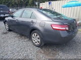 Toyota Camry Le JTNBF3EK7B3008581 снимка