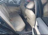Toyota Camry Le 4T1B11HK2KU281114 снимка