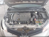 Toyota Corolla Le 5YFBURHE8JP778362 снимка