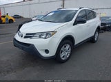 Toyota Rav4 Le JTMBFREV4FJ047549 снимка
