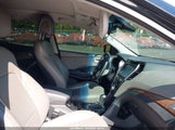 Hyundai Santa Fe Sport 2.0T Ultimate 5XYZWDLA7JG508365 fotografie