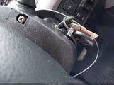 Toyota Tundra Sr5 5.7L V8 5TFDY5F15HX629327 снимка