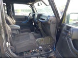 Jeep Wrangler Jk Unlimited Sport S 4X4 1C4HJWDG5JL928462 photo