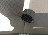 Hyundai Santa Fe Sport 2.4L 5NMZUDLB7HH006616 photo